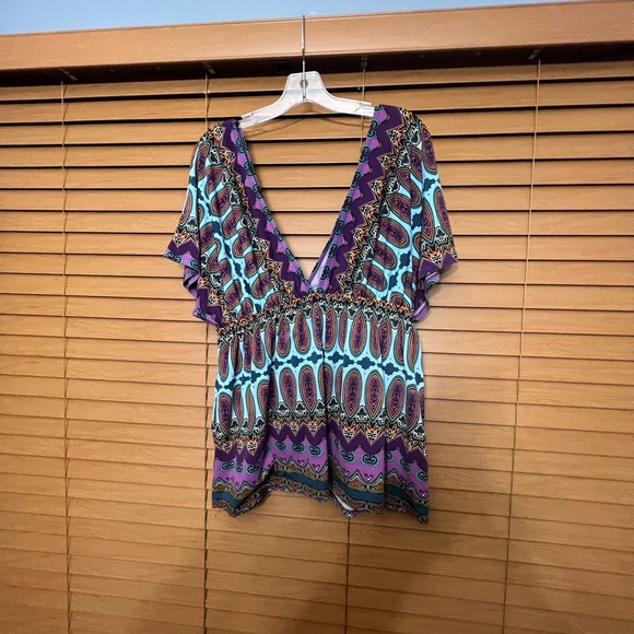 Boho Style Deep V Front Women's Top Size XL - Picture 4 of 7